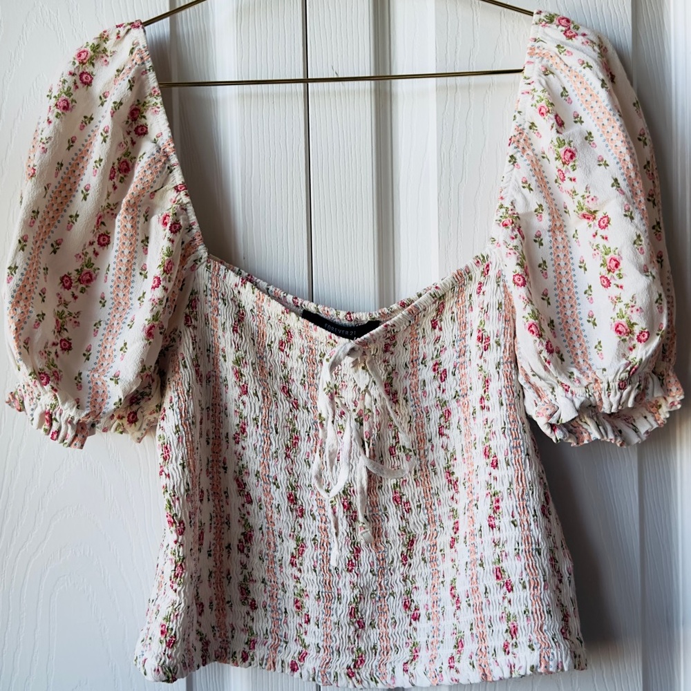 Forever 21 Floral Puff Sleeve Crop Top Size L